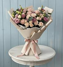 Букет цветов из:  Розы и Лизиантусы в Бешпагире