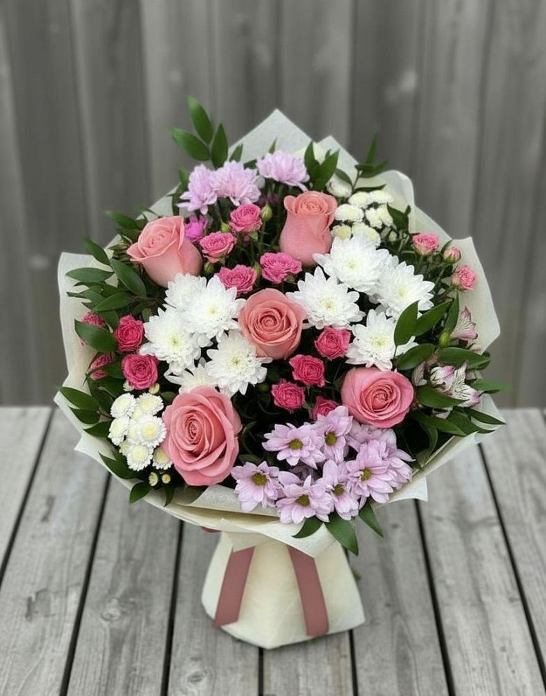 Букет цветов из: Альстромерии, Гвоздики, Розы и Хризантемы в Бешпагире