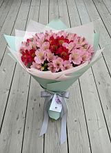 Букет цветов из:  Альстромерии в Бешпагире