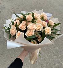 Букет Кремовые розы Латте в Бешпагире