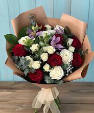 Букет цветов из:  Розы и Альстромерии в Бешпагире