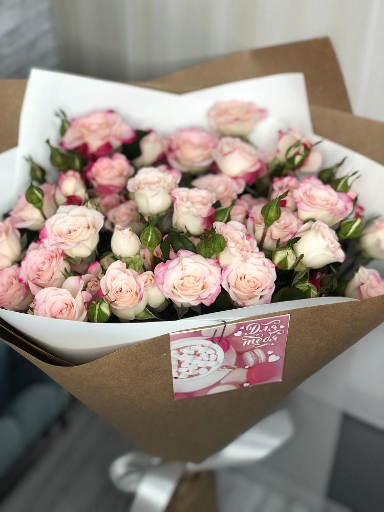 Букет цветов из: Розы в Бешпагире