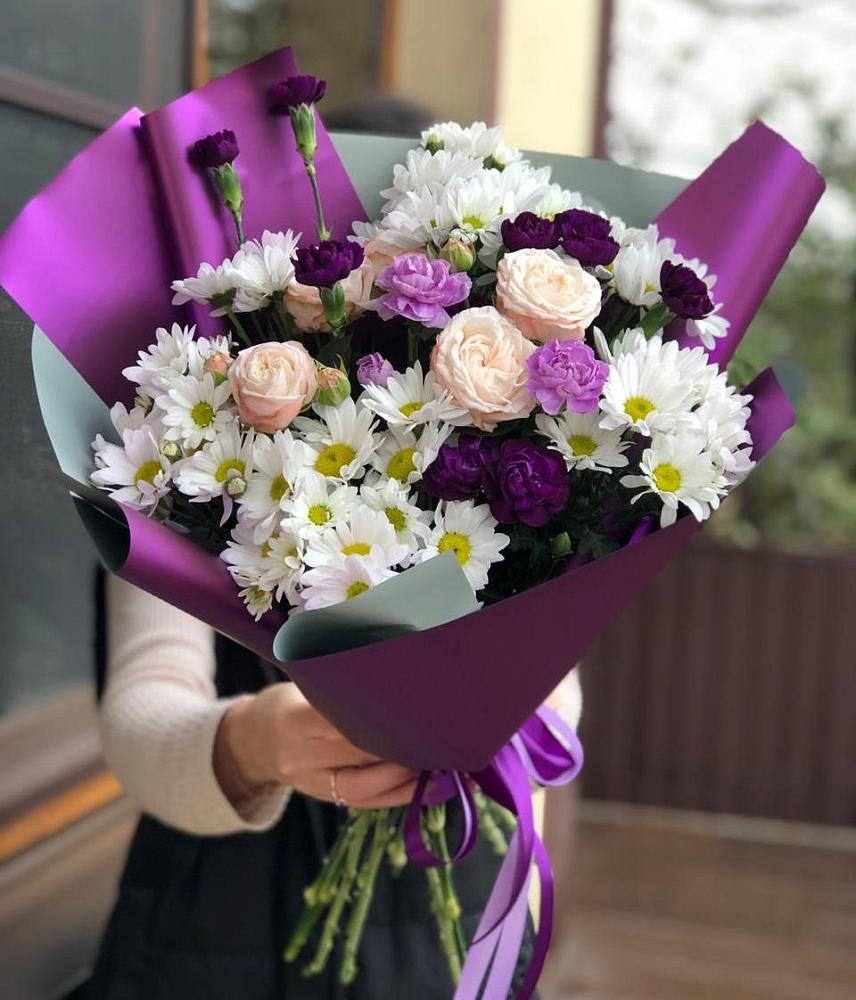 Букет цветов из: Хризантемы, Гвоздики и Розы в Бешпагире