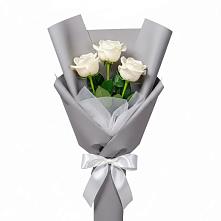 Букет 3 белые розы в Бешпагире