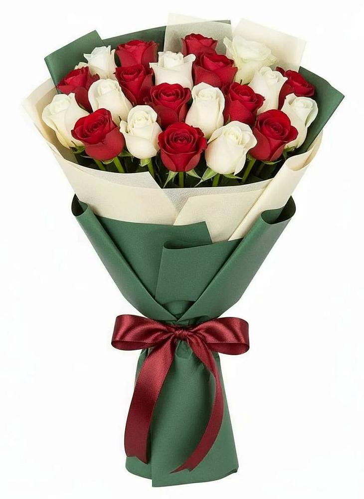 Букет Микс из красных и белых роз в Бешпагире