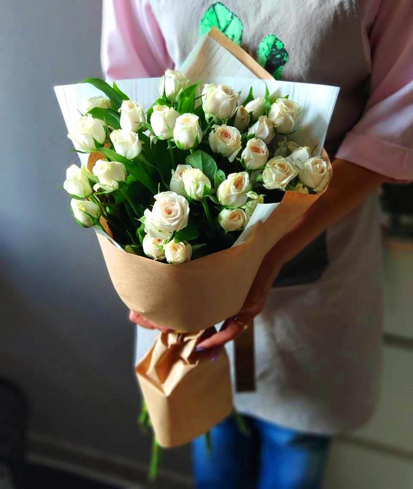 Букет цветов из: Розы в Бешпагире