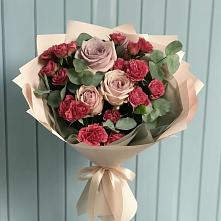 Букет цветов из:  Гвоздики и Розы в Бешпагире