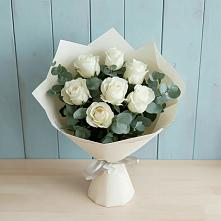 Букет Белые розы в Эвкалипте в Бешпагире
