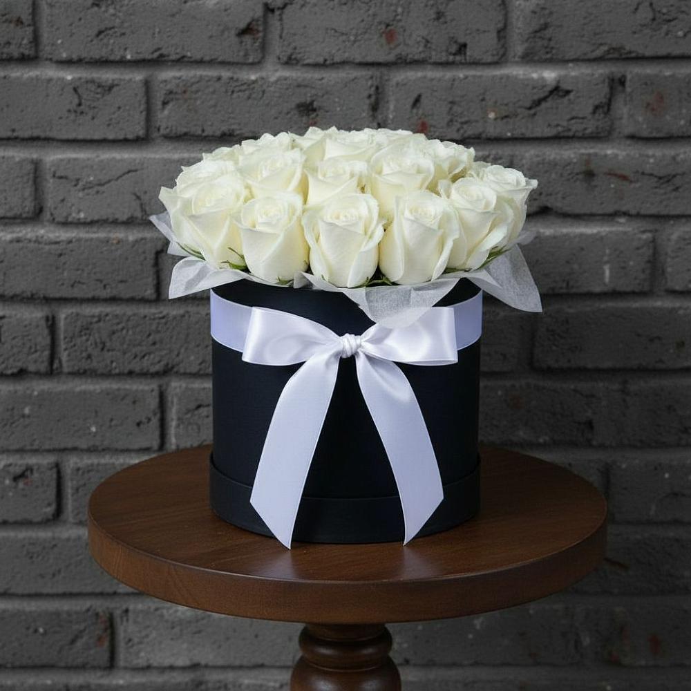 Цветочная композиция из Розы в шляпной коробке в Бешпагире