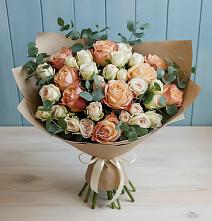 Букет цветов из:  Альстромерии и Розы в Бешпагире