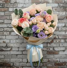 Букет цветов из:  Розы, Лизиантусы и Гвоздики в Бешпагире
